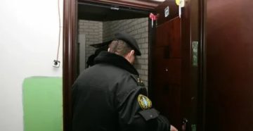 Сколько По Времени Приставы Продют Арестованую Квартиру Сколько По Времени Приставы Продют Арестованую Квартиру
